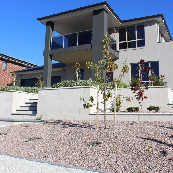 Freestone Block Retaining Wall | Mist Smooth