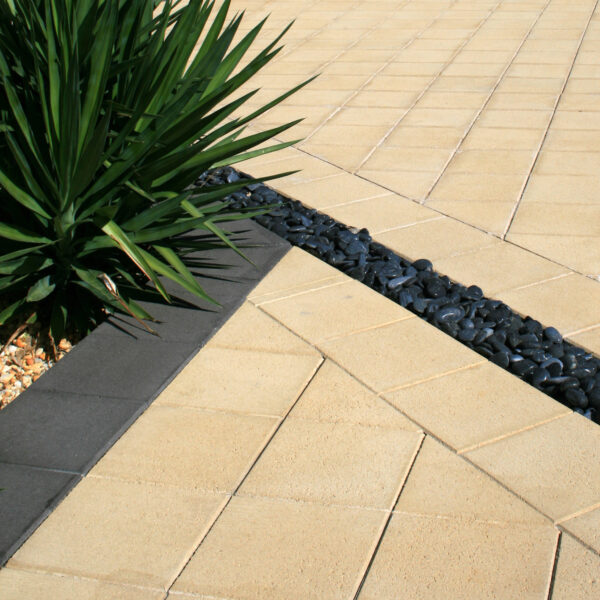 Stradapave Garden Pavers - Oatmeal & Charcoal 300 x 300 Pavers