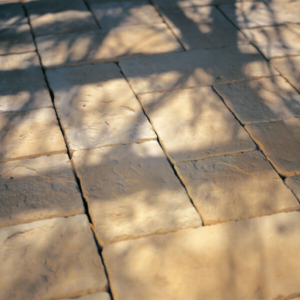 Bradstone Cobblestone Pavers Adelaide - Gironde