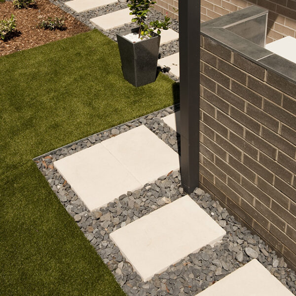 Coastal Stone 600 x 400 Walkway Pavers - Vanilla