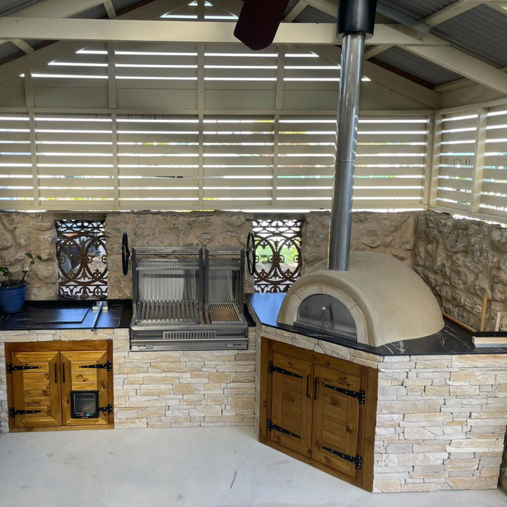 Ledge Stone Wall Cladding | Pizza Oven crop