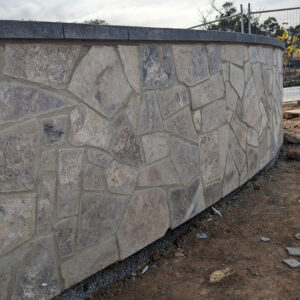 Crazy Step Stones Silver - Retaining Wall Cladding