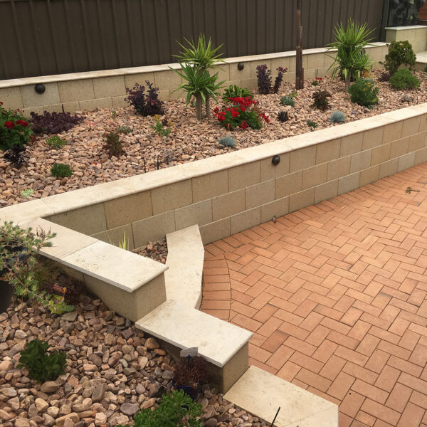 Freestone Block Smooth Limestone - Straight Retaining Wall