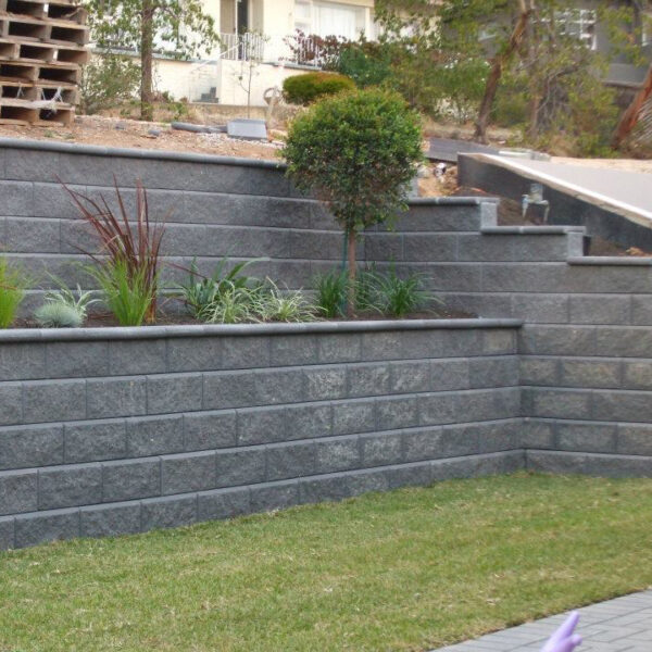 Aussie Block Retaining Wall - Charcoal