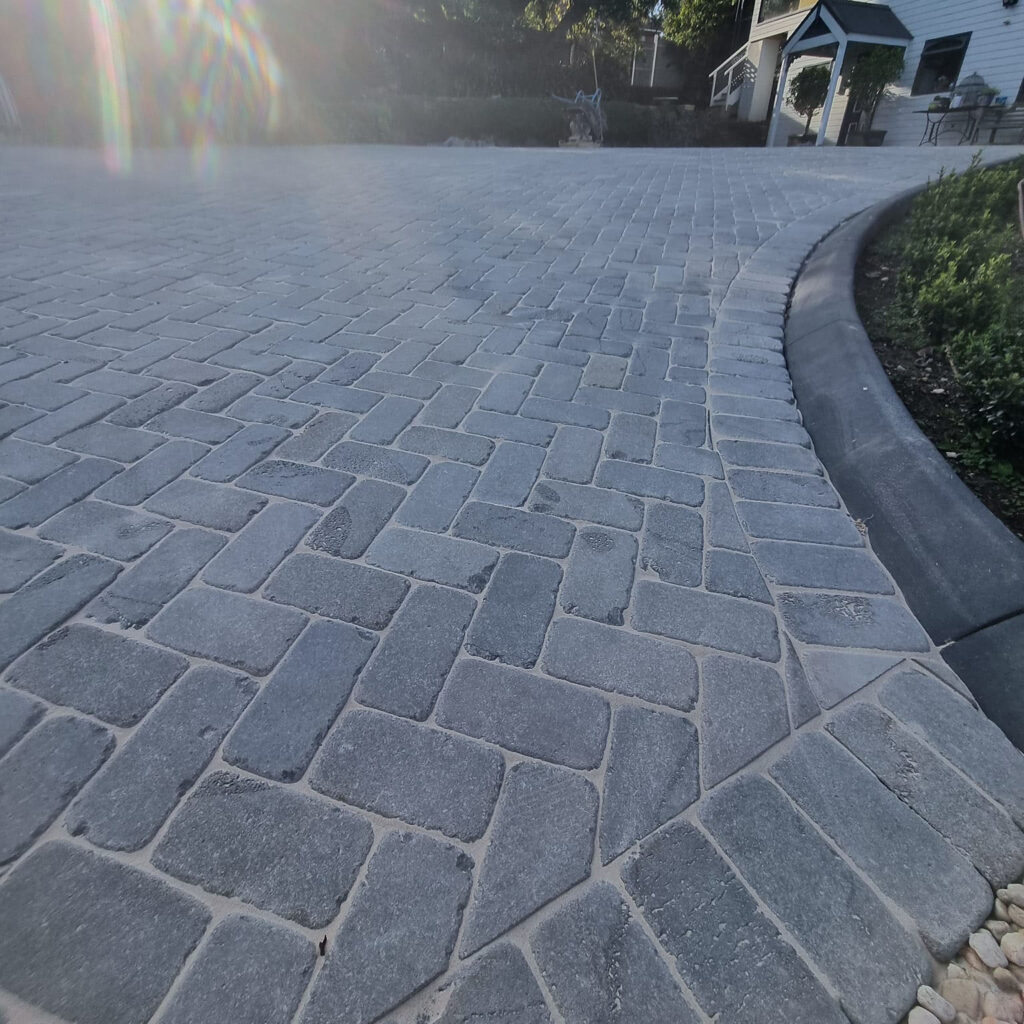 Driveway Cobbles | Driveway | Mustardscapes