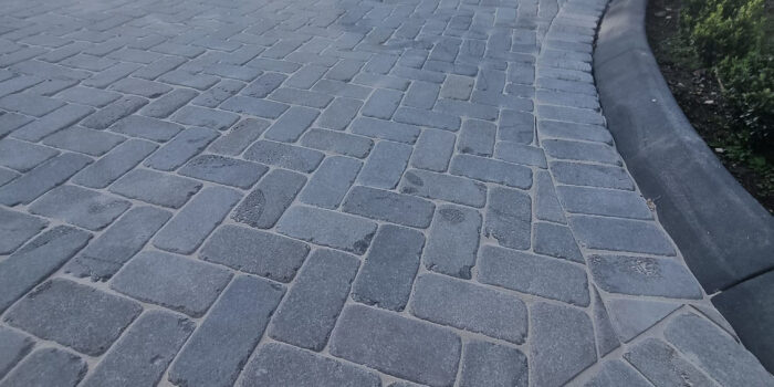 Driveway Cobbles | Driveway | Mustardscapes