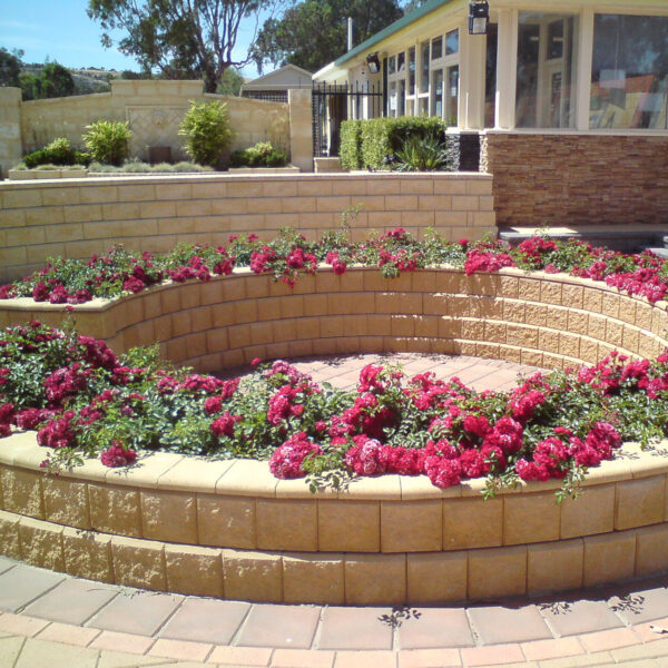 Junior Block Garden Wall - Sunstone