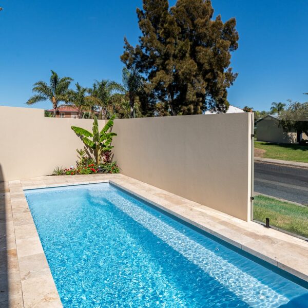 Classic Blend Travertine | Outside Developments